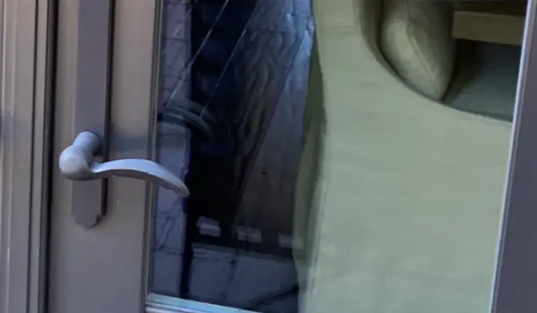 Exterior glass cleaning service for Arizona commercial property